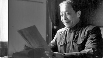 舍我其誰報國志，碧血丹心愛國情