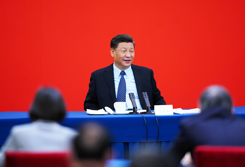 2020年5月23日，習近平總書記看望參加全國政協(xié)十三屆三次會議的經(jīng)濟界委員，并參加聯(lián)組會，聽取意見和建議。